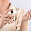 Neue nachfüllbare 5ml Sprühflasche Mini Blumenmuster Leere Kosmetikbehälter mit Anhänger Nachfüllbare Parfümflasche