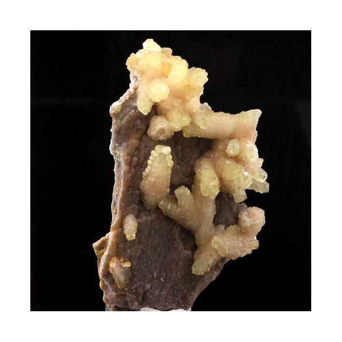 Pierres et Minéraux. Calcite. 305.0 ct. Luzy, Nièvre, France.