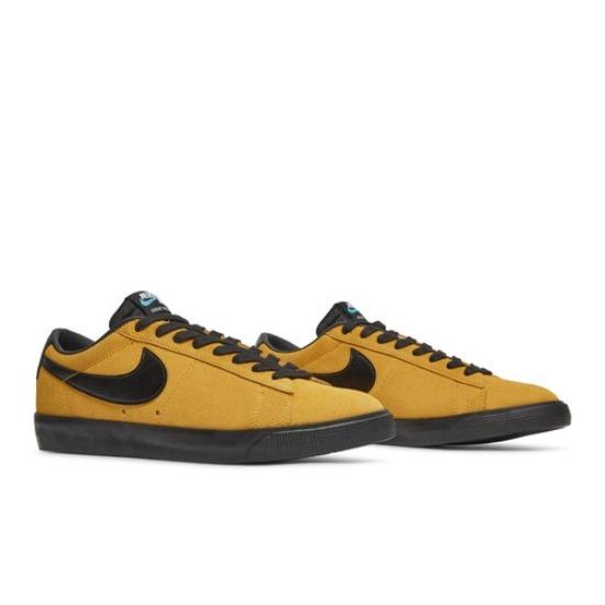 

Nike Blazer Low GT SB Sting with a Bumblebee 704939-700 EU 43 золотий