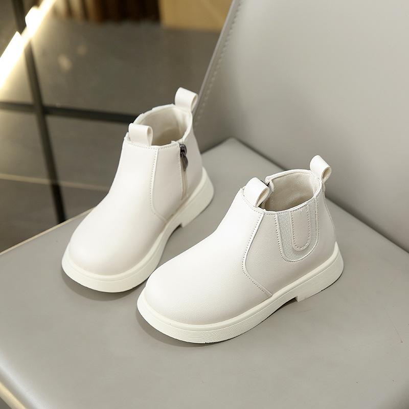 

Детские повседневные универсальные 2025 кожаные короткие ботинки осень и зима новые для девочек и мальчиков низкие ботинки нескользящая мягкая подошва кожаные ботинки тренд 24-29 yards whole box shot 48 pairs белый