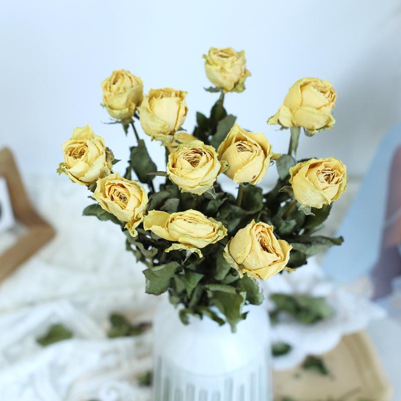 Yunnan Dried & Immortal Flowers Bouquet: Baby's Breath, Roses, Forget-Me-Nots for Home & Homestay Decor