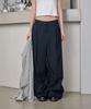 Leondeondada One-Tuck Over Wide Pants, Navy
