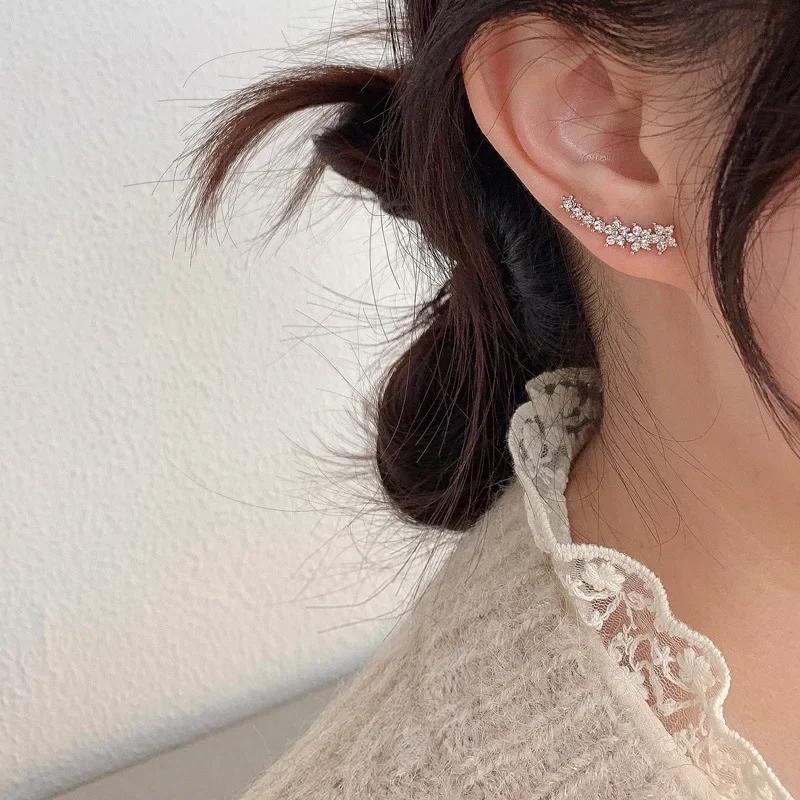 Shiny Zircon Star Flower Climbing Earrings for Women Exquisite Sliver Color Crystal Statement Earrings Jewelry Gifts Gothic