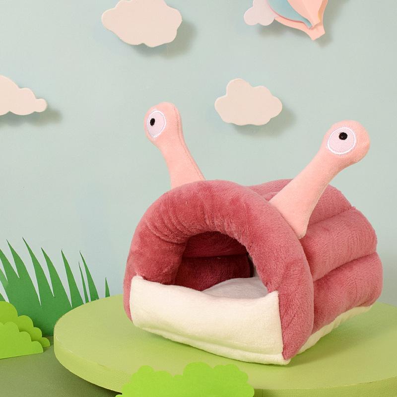 Thick and Plush Winter Hamster Nest Warm Cotton Nest Hamster Supplies Small Pets Furniture Accessories Fun and Cute Cartoon Nest (as the picture,S)