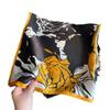 Frühling neue Maulbeerseide Uni Krepp Satin schwarz und gelb Rosen bedruckter Seidenschal Damen leichte Luxus vielseitige Seide kleiner quadratischer Schal