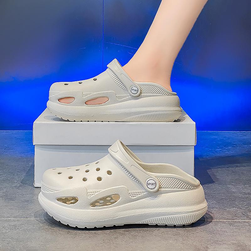 New Hole Shoes Women's Sandals Home Platform Outer Slippers Casual Beach Shoes Women's Bag Head Cool Slippers