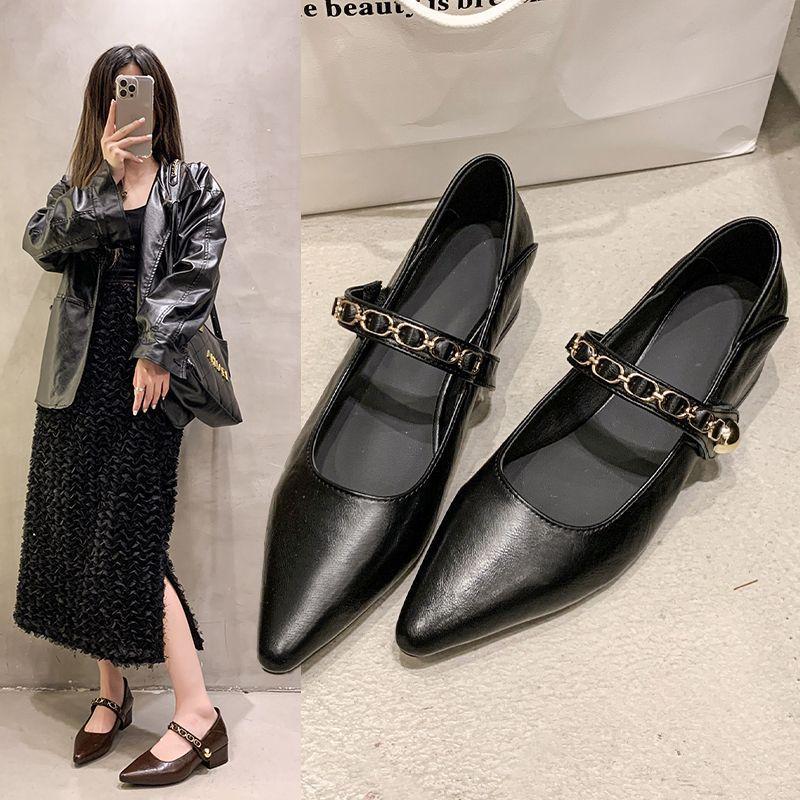 Single shoes 2025 spring and autumn new retro one-word French square head skirt shallow mouth Mary Jane shoes small fragrant shoes