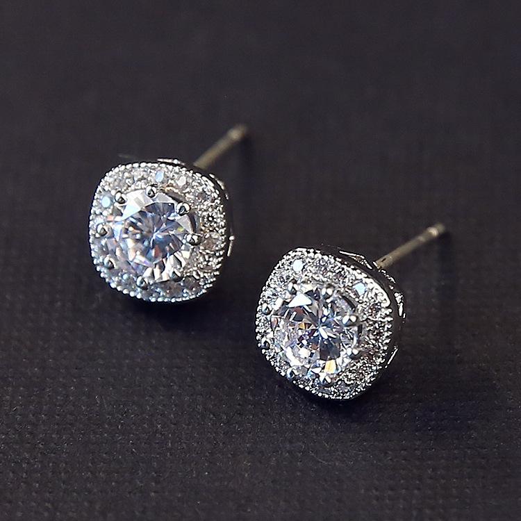 1 Carat Micro-set Square Diamond Stud Earrings Women s Fashion Temperament Day Korea High-end Zircon Tide Earrings 2026 белый