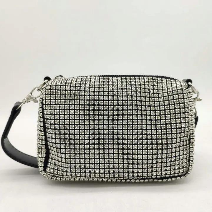 

Boutique De FGG Diamonds Evening Clutch Bag Women Pillow Shape Small Tote Handbag Shoulder bags Ladies Dinner Party Clutch Purse Small Size чёрный
