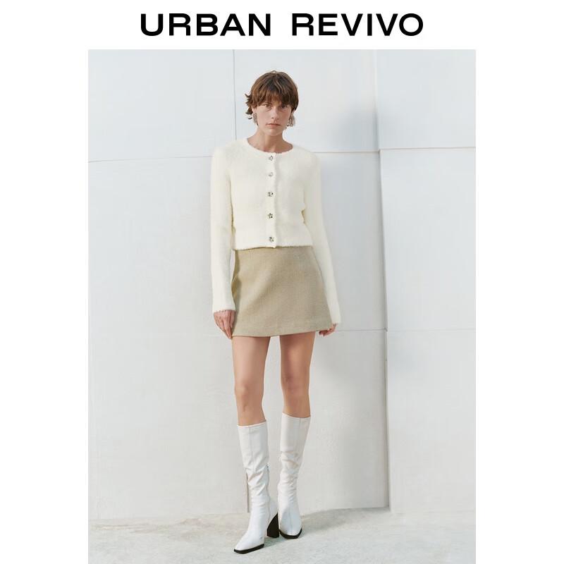 

Элегантный женский кардиган UR из плюшевого трикотажа с цветочным узором и пуговицами XL