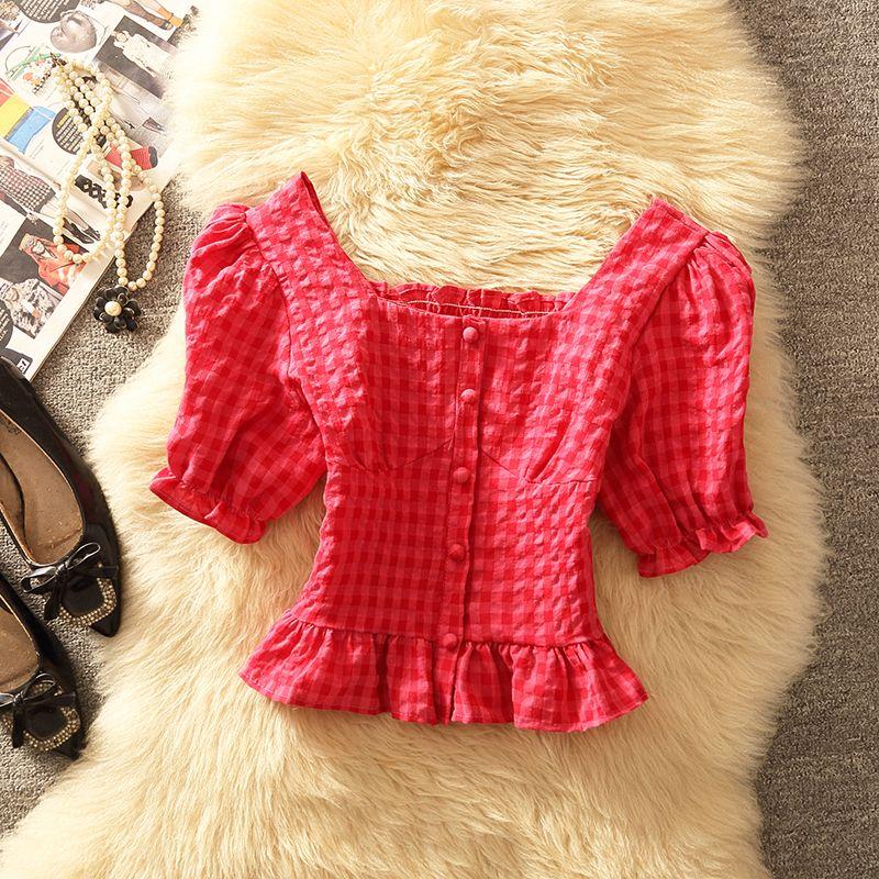 

Рубашка с короткими рукавами в западном стиле, красная, топы, минималистичный квадратный воротник, рукава-буфы, женская шикарная деревянная пуговица снизу, маленькая рубашка, лето Red S