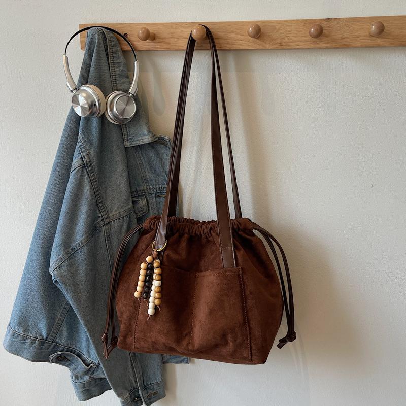 Autumn New Large-capacity Shoulder Bag Lazy Commuter Bag Women's Simple Hand-tote Bag Drawstring Drawstring Bag
