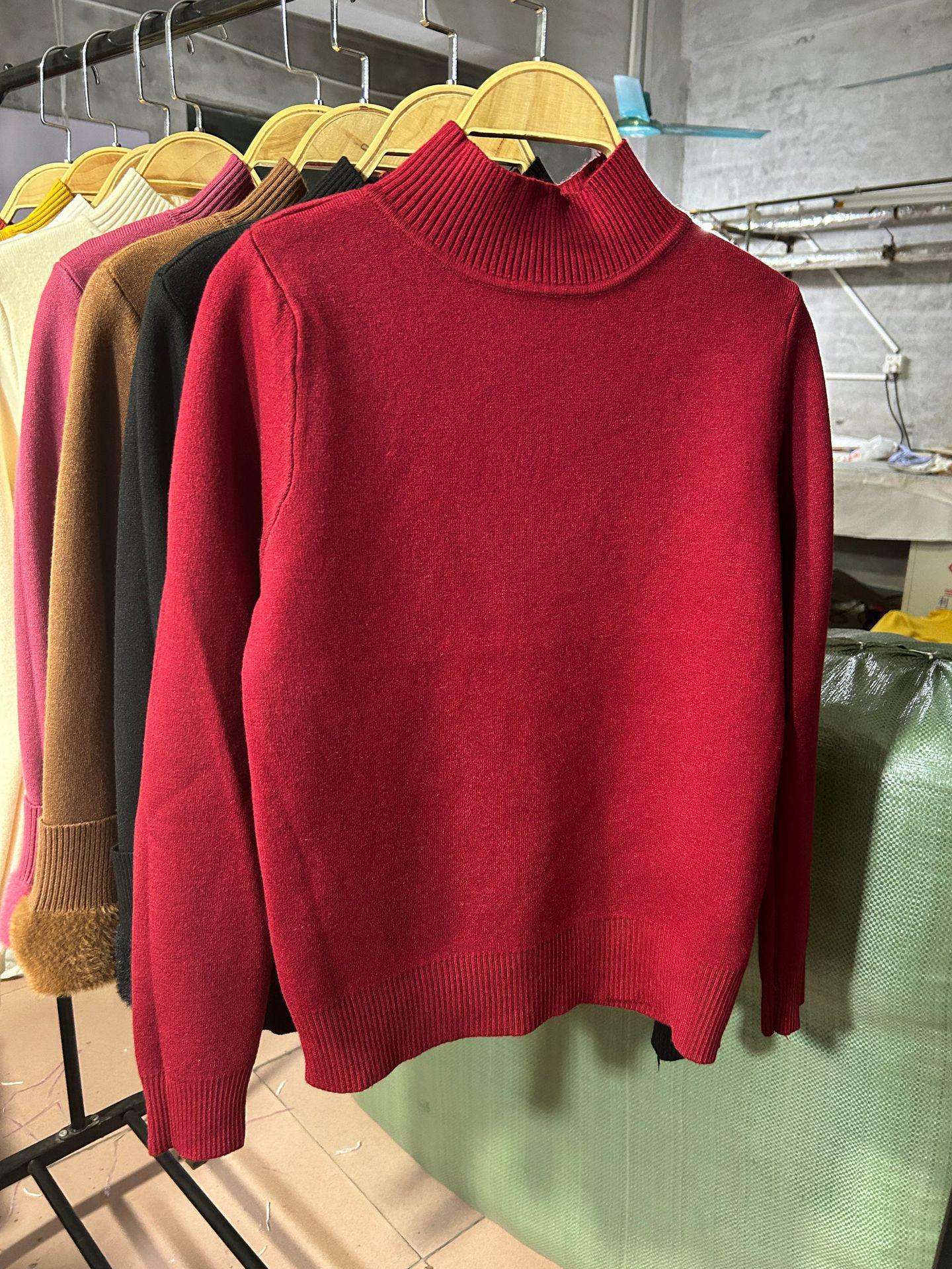 

Женский свитер-полуводолазка из искусственного норкового флиса на осень и зиму One size (80-135 catties) красный