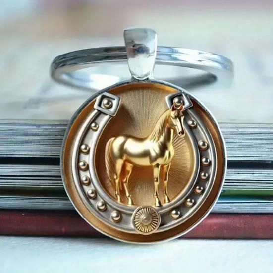 Retro Horse Keychain Horseshoe And Horse Pendant with Keyring Golden Horse Lucky Keychain Gift for Men Women Horse Lovers