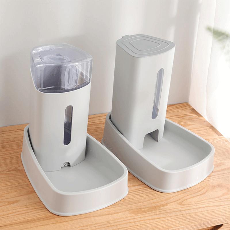 3.8L Eco-friendly Plastic Pet Feeder Dog Cat Automatic Water and Food Feeder Dispenser Bowl Grain Storage Barrel