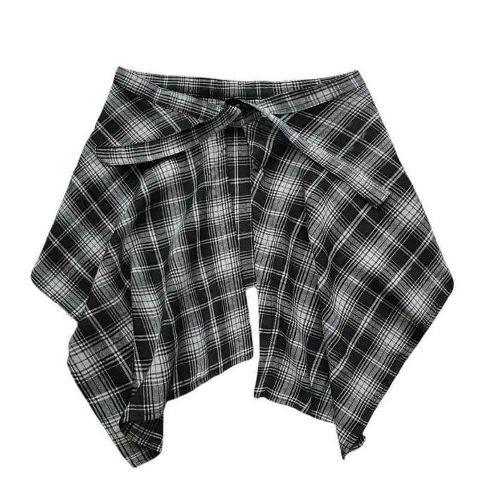

Children s Plaid Hoodie Shirt with Tie-Up Hem and Butt Flap One Size