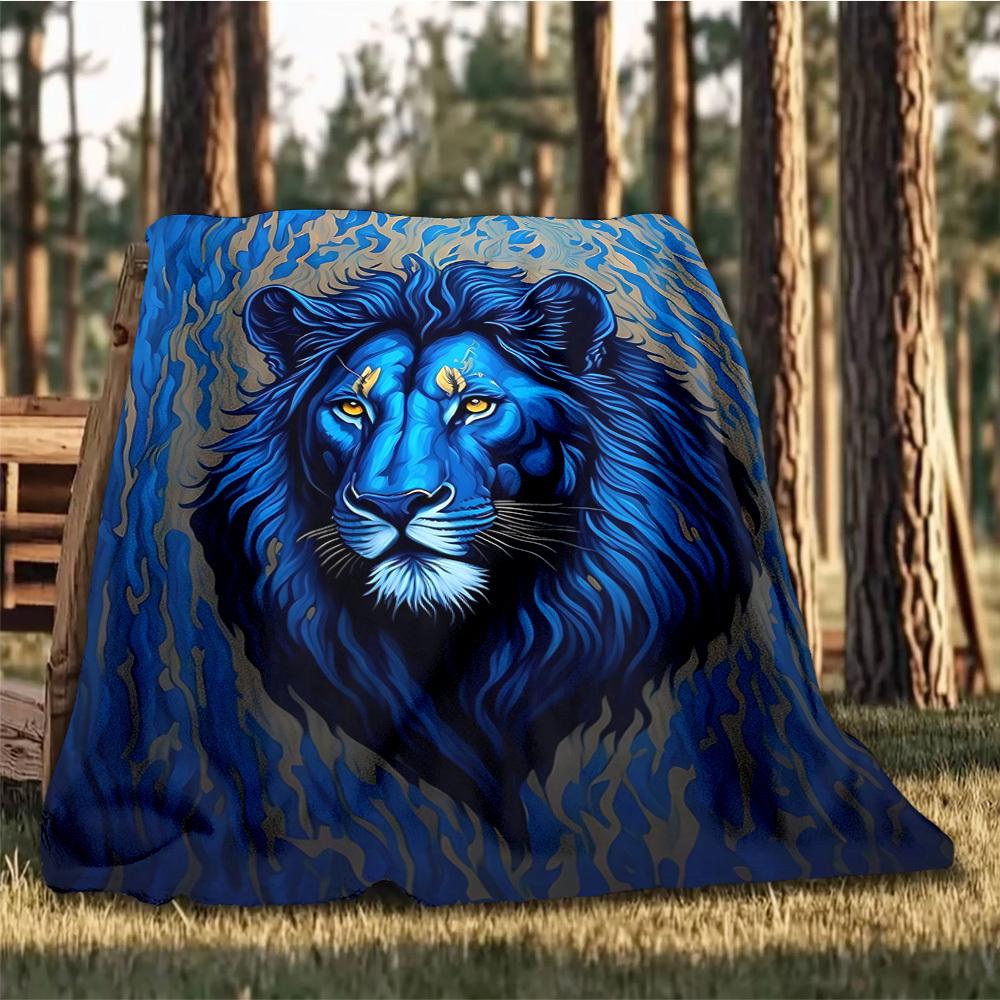1pc Blue Lion Print Throw Blanket Polyester Fiber, Lightweight Flannel, Soft & Warm, All Season Use for Outdoor, Camping Digital Print