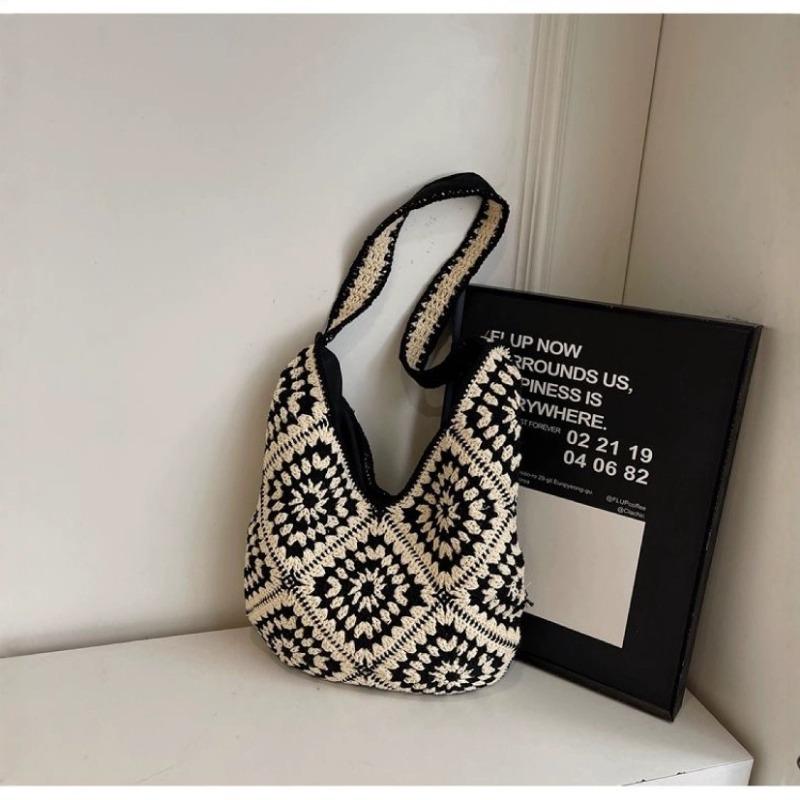 Handmade Cotton Crochet Hollowed Sunflower Flower Crochet Shoulder Women's Bag Straw Armpit Bag