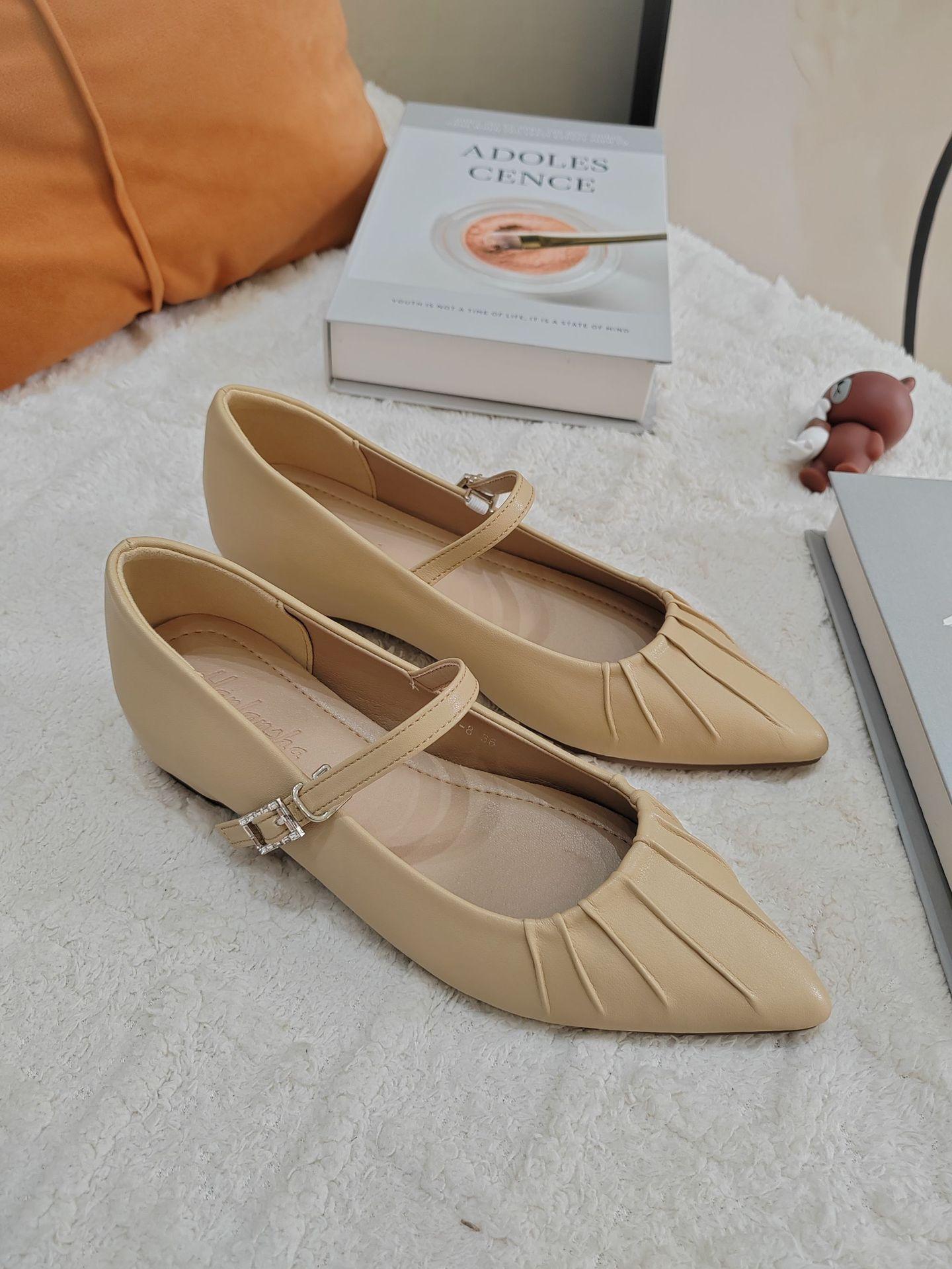 

Inner height increase summer new women s shoes versatile and popular retro temperament one-word pleated pointed single shoes small size shoes 32 хаки