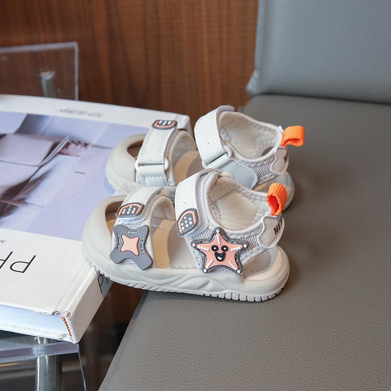Kids Star Decor Closed Toe Sandals Hook And Loop Non Slip Casual Shoes 16 бежевый