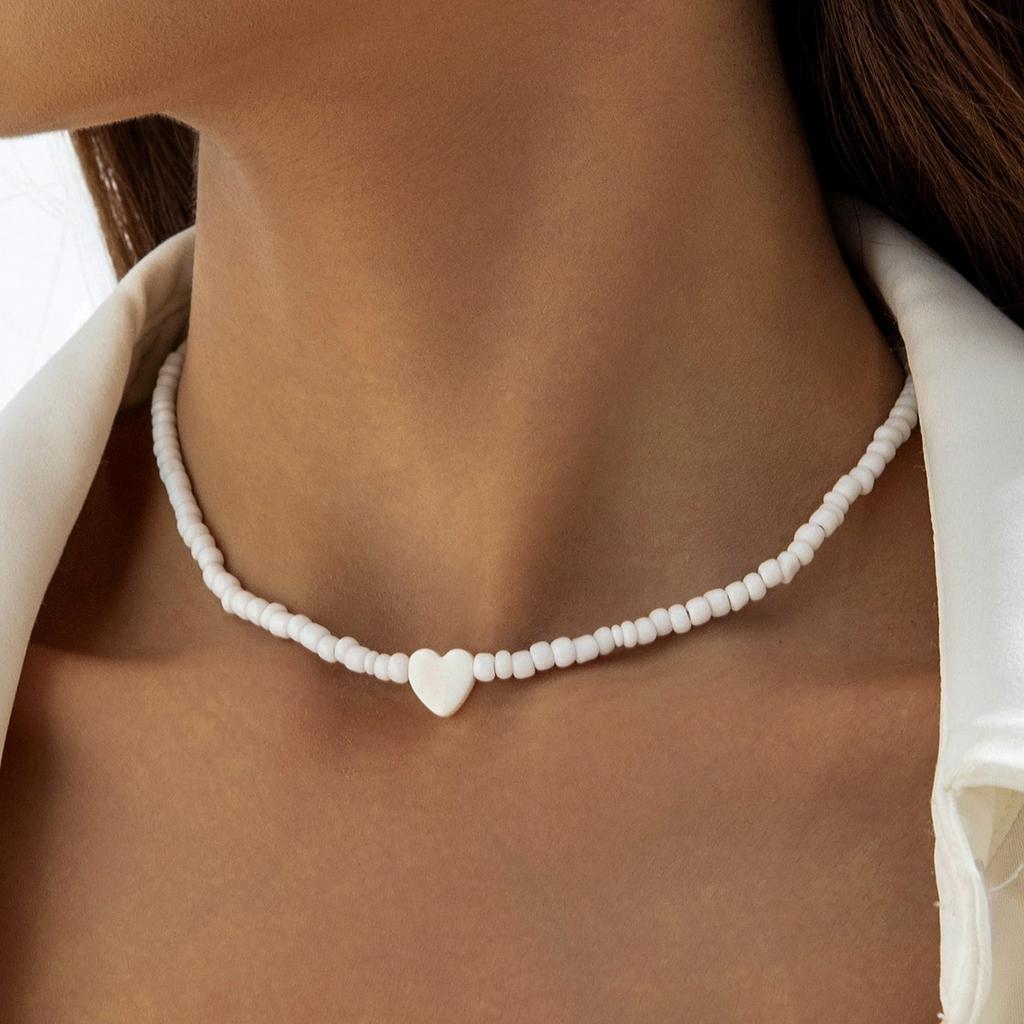 Accessories, Bohemian White Small Rice Bead Beaded Necklace, Love Fritillary Pendant Necklace Women