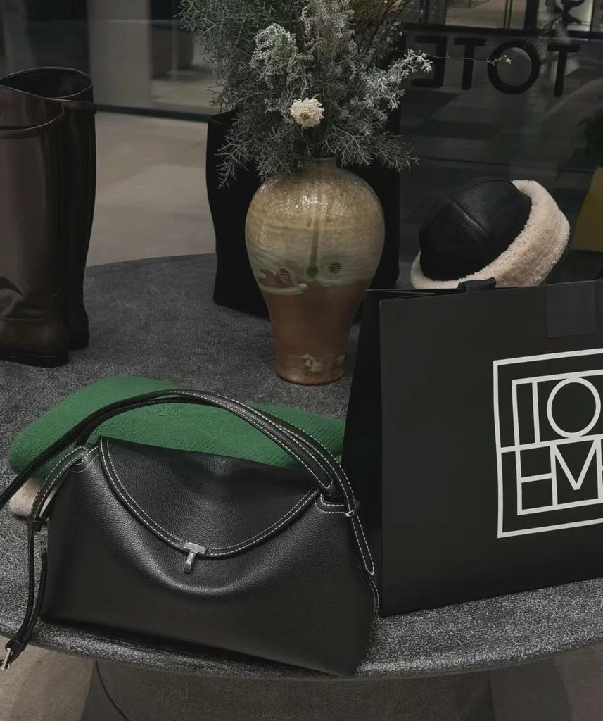 Luksuriøs svensk kuskinn pendlerbag: Skulderveske, crossbodyveske eller underarmsveske med høy kapasitet