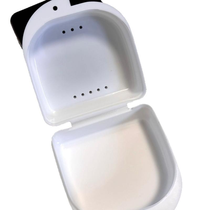 Colorful Plastic Denture Retainer Case With Ventilation Holes Durable For Daily Use Travel Mouthguard Storage