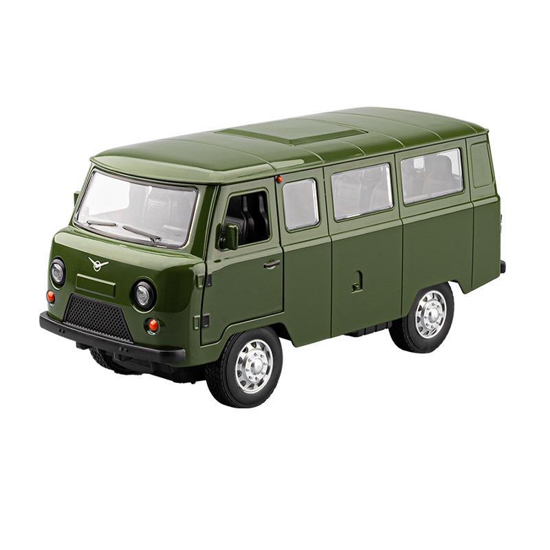 1/18 Russian UAZ TRAVELER BUS Alloy Model Car Toy Diecasts Metal Casting Pull Back Sound and Light Car Toys for Children Vehicle