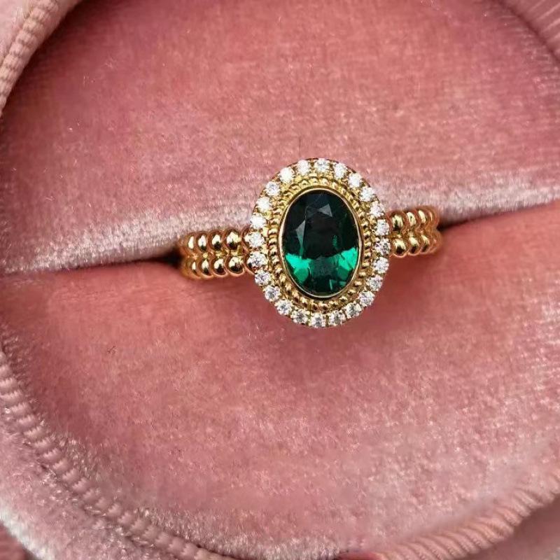 18K Gold-Plated European Retro Emerald Gemstone Women's Ring
