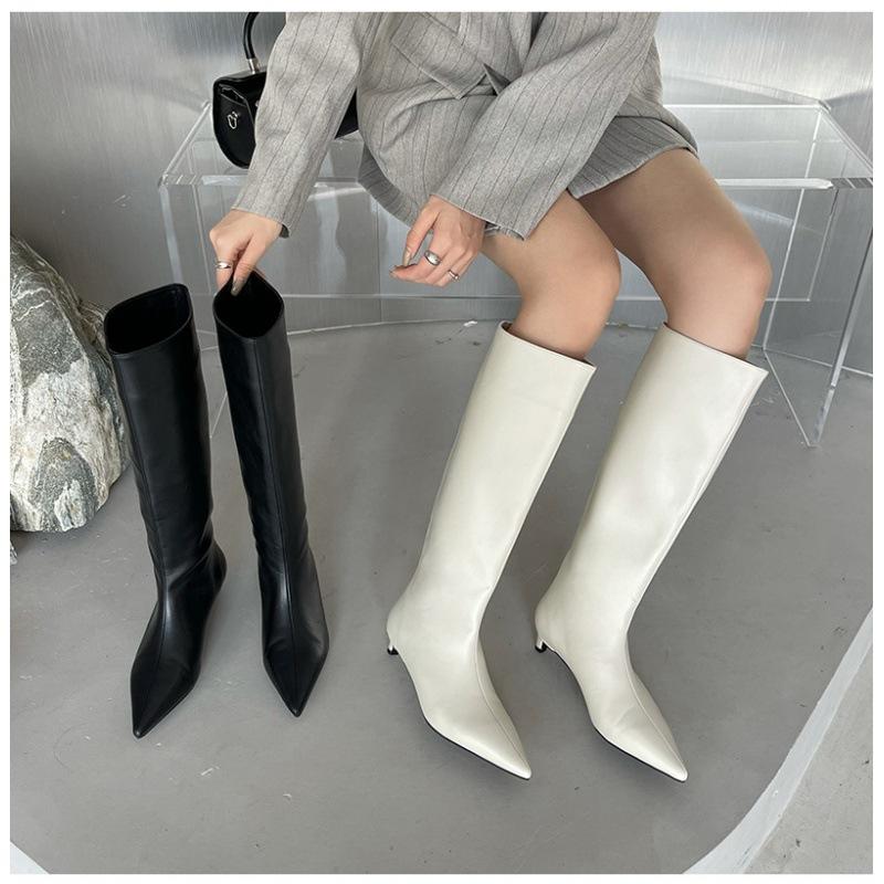 2025 spring and autumn new fashion versatile simple fashion wide boots Korean version pointed sleeve high boots soft leather