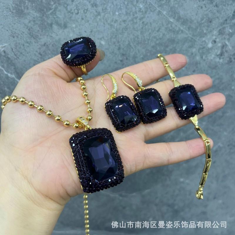Elegant Crystal Jewelry Set Women Necklace Earrings Ring Bracelet With Geometric Star Moon Cloud Motifs
