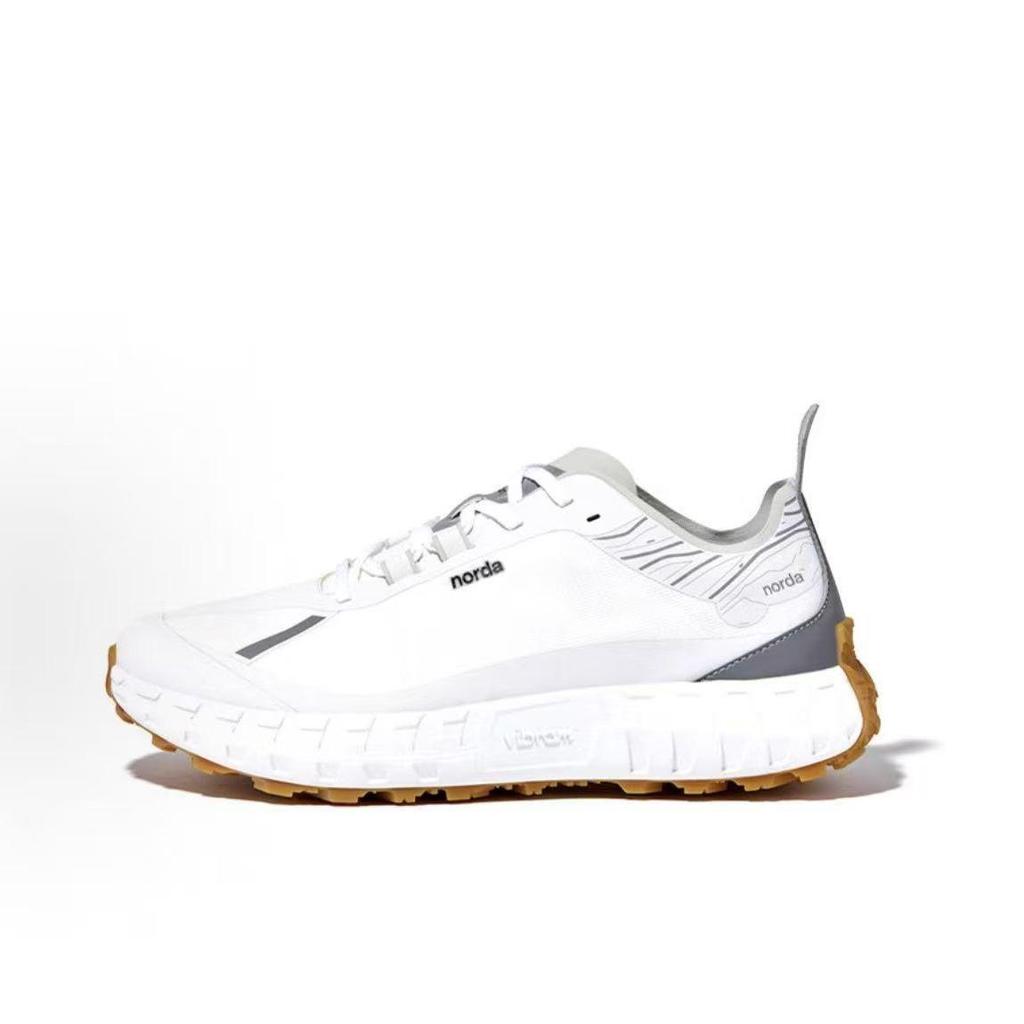 Zapatillas Ligeras Norda 001 Unisex para Trail Running y Montañismo