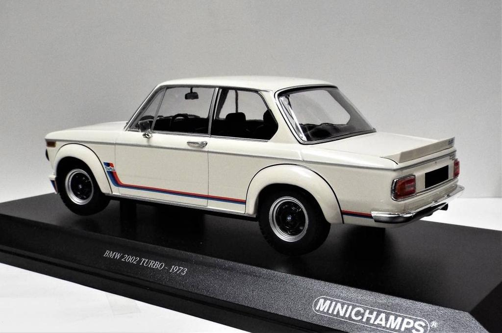 PMA1/18 BMW 2002 Turbo 1973 White (Product No. 155 026200) Die-cast Miniature Car