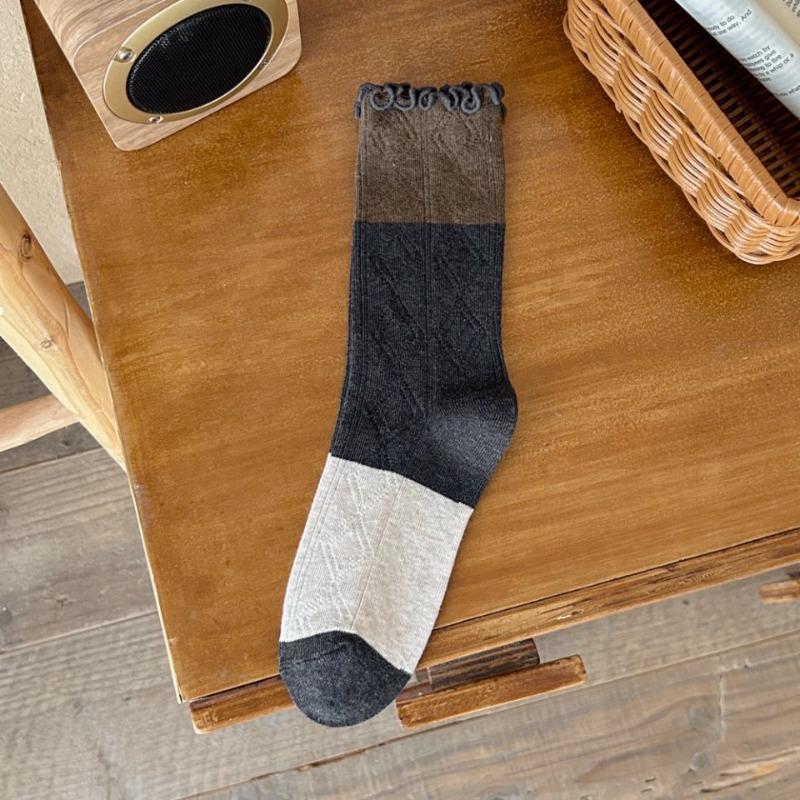 Black Fungus Lace Socks, Women's Spring and Autumn Cloth Label Long Socks, Pure Cotton Breathable and Versatile Mid-calf Socks