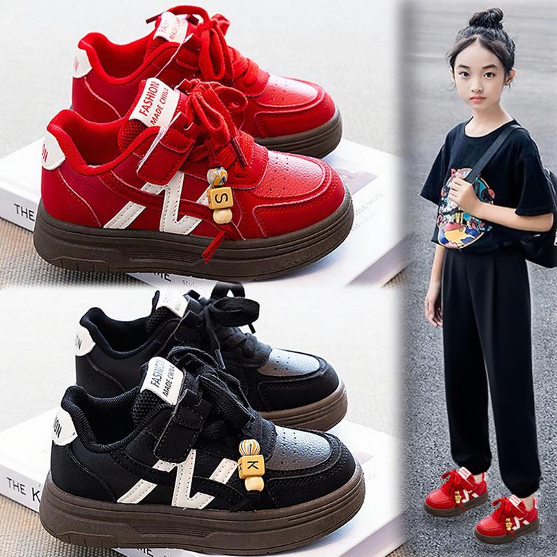 Children's board shoes 2025 autumn new girls casual shoes fashion boys sports shoes medium and older children soft-soled running shoes