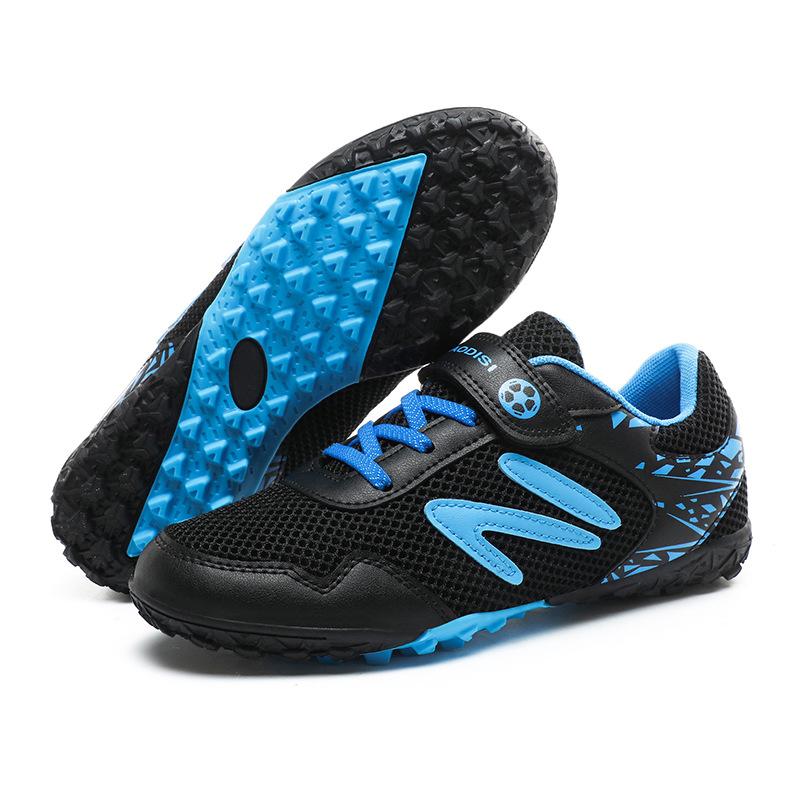 New children's football shoes lace-free low-top broken nails student game sports shoes youth anti-skid training shoes