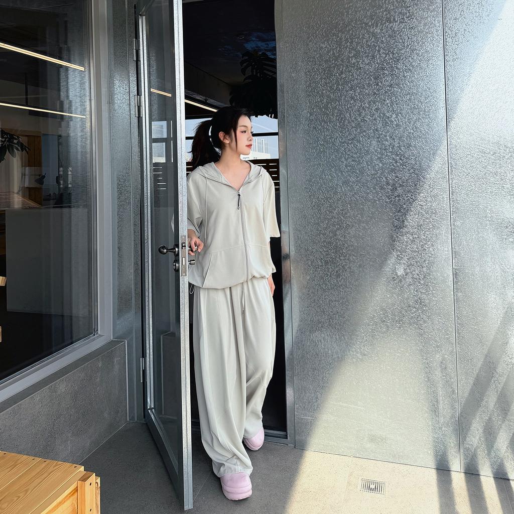 Women's Loose Two-Piece Pant Suit Short Sleeve Zip Up Hooded Jacket Wide Leg Pants Elegant Commuter Plus Size Matching Outfit Set