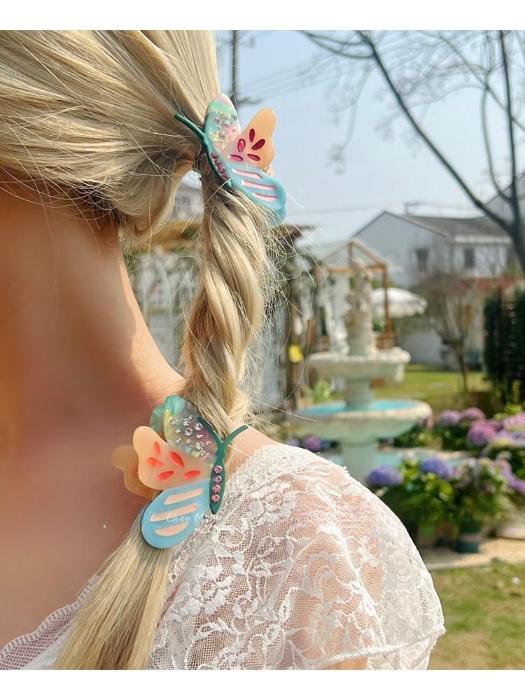 Half zip hair, new color blocked acetate butterfly clip, niche dopamine high-end hair clip, girl's curly hair shark clip