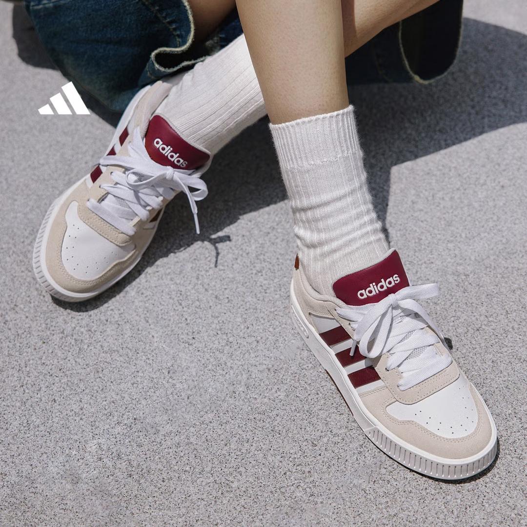 Adidas Shoes  small Serrations  D-PAD CLASSIC Basketball Sneakers JR8324 46 белый