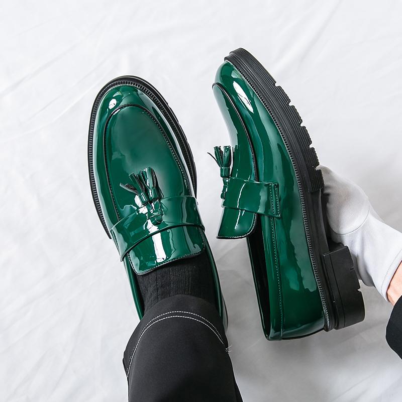 Fashion Male Formal Leather Shoes Moccasins Soft-Soled Slip-On Shoes Comfortable Men's Loafers Versatile Casual Business Dress Shoes