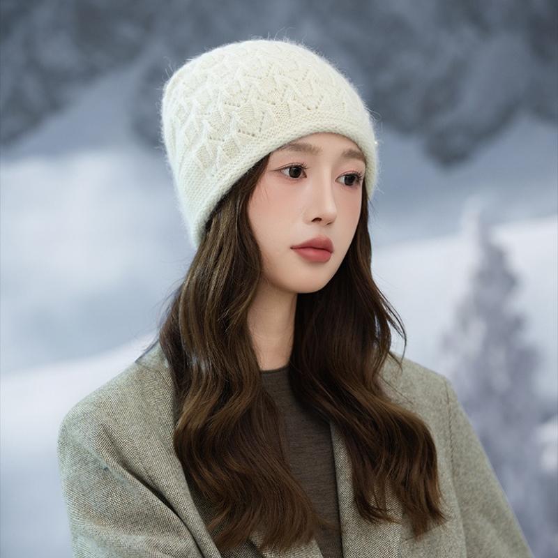 Autumn and Winter Women's Thermal Hat Middle-aged and Elderly Hat Solid Color Plush Pearl Wool Hat Fashionable Windproof Hat