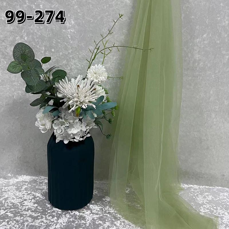 Green Soft Yarn Curtain Net for Kindergarten Decoration, Scene Layout, Wedding Backdrop, and Dress Fabric
