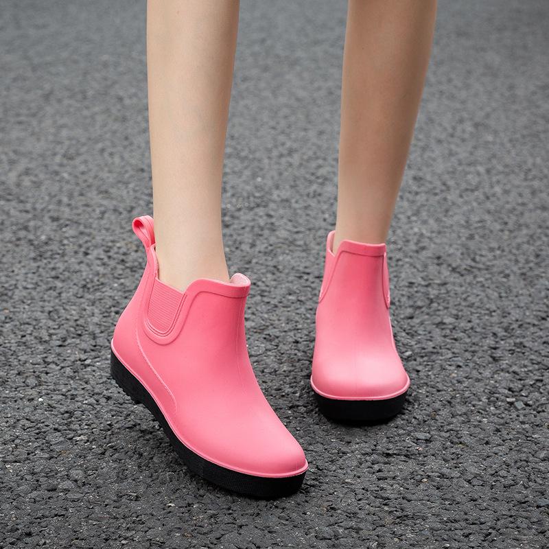 Korean Style Women's Low-Cut Non-Slip Rubber Rain Boots - Fashionable, Short, and Warm