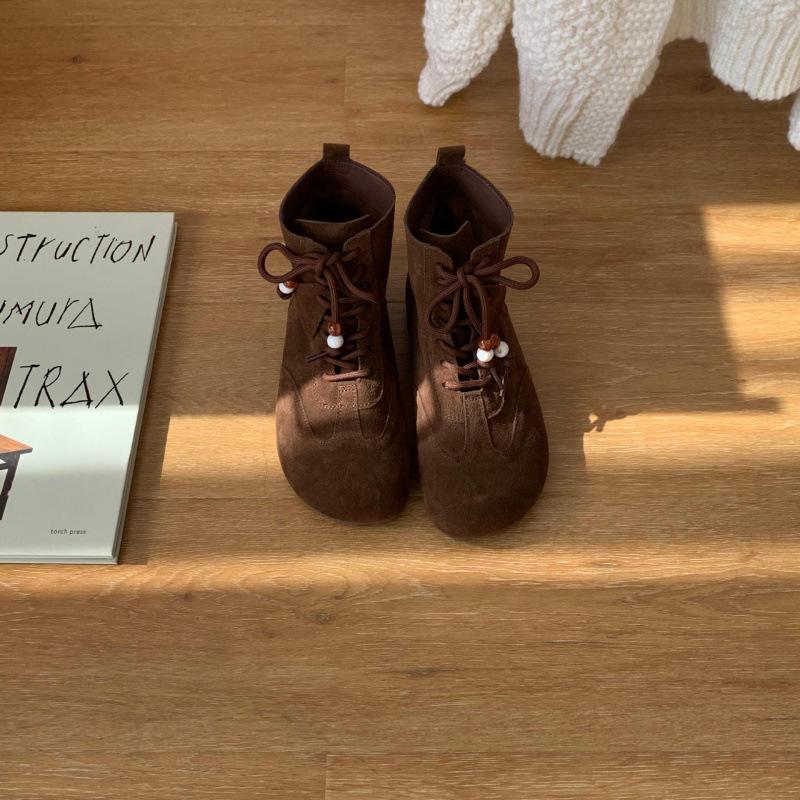 

Martin boots female flat-bottomed versatile little fairy 2025 new college style Chelsea boots casual soft-soled lace-up short boots 39 темно-коричневого