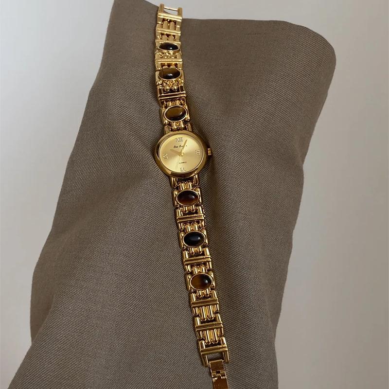 Light Luxury Women's Watches Premium Natural Tiger Eye Stone Bracelet Quartz Wristwatch Roman Numerals Round Dial Ladies' Watch