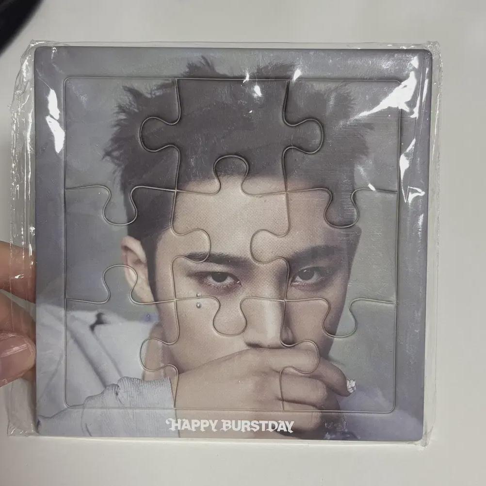 

Seventeen Мингю Регулярный Том. 5 С Днем Рождения Пазл