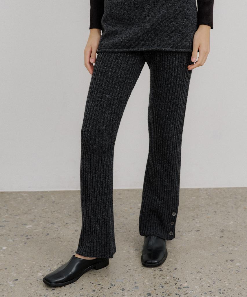 OCTETTE Wool Ribbed Flare Knit Pants_2Color