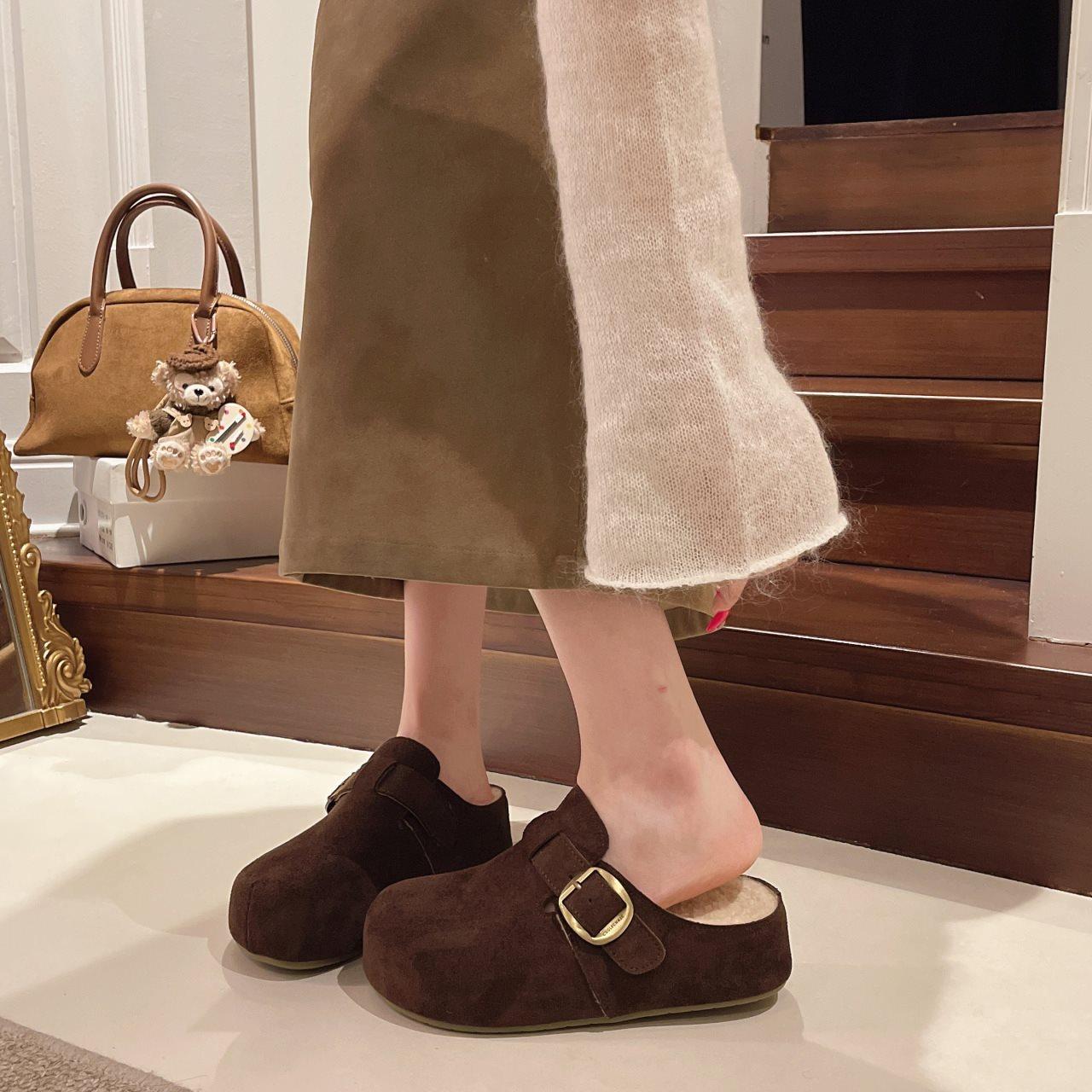 

2025 cork bag head half slippers women s shoes new outer wear lazy autumn and winter platform women s shoes look thin with one pedal 40 темно-коричневого кольору