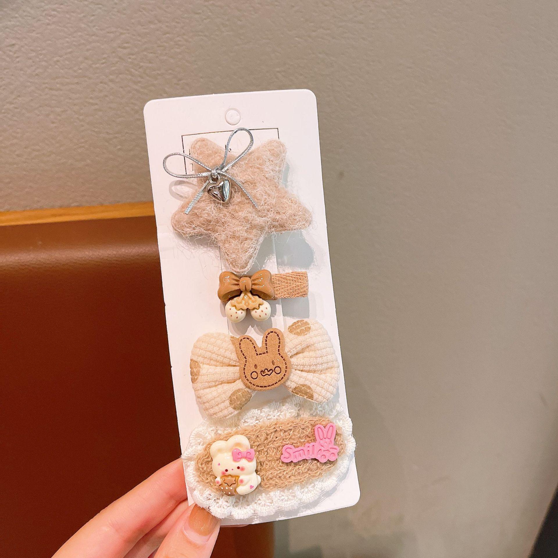 

Adorable Plush Hair Clips for Girls & Babies – Butterfly Bang Clips & Duckbill Fabric Accessories