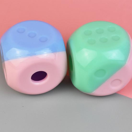 Haustier Leckage Lebensmittel Ball Langlebig Biss Resistent Würfel Form Interaktive Hund behandeln Spender Spielzeug Pet Supplies